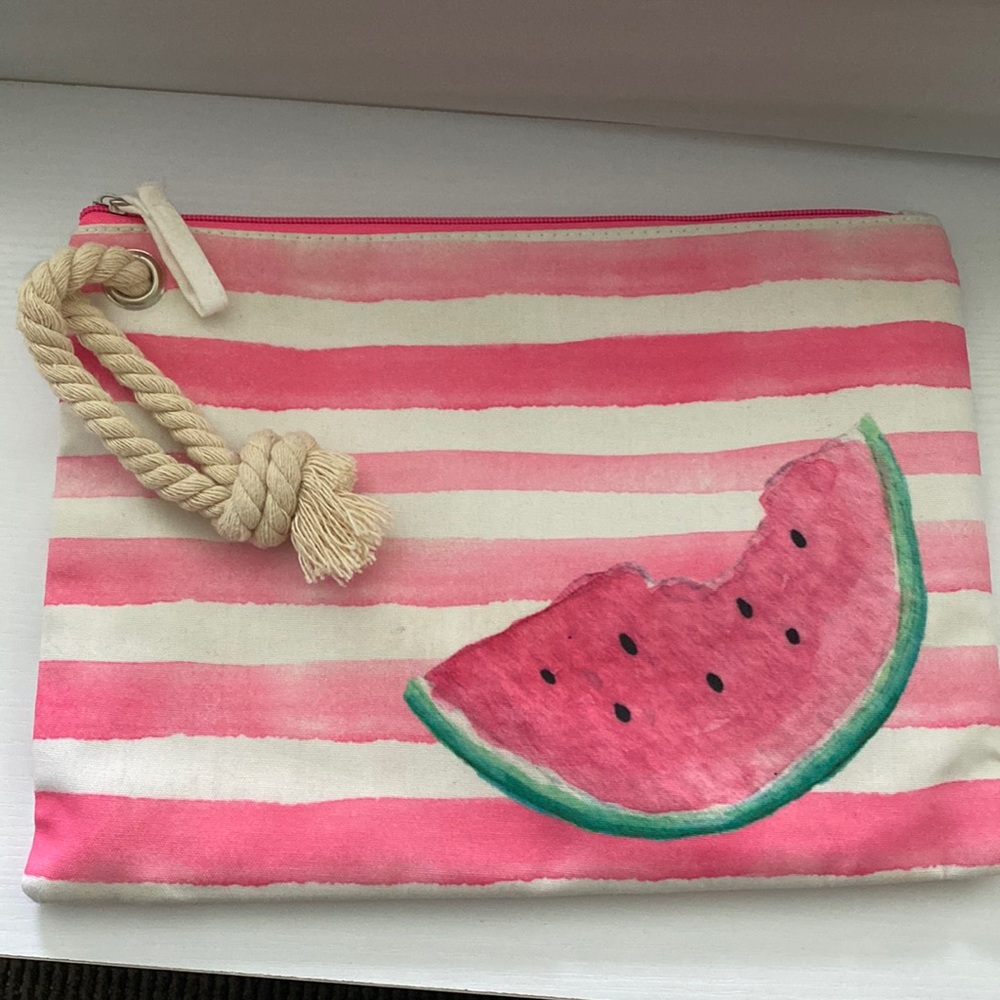 beach clunch / wristlet